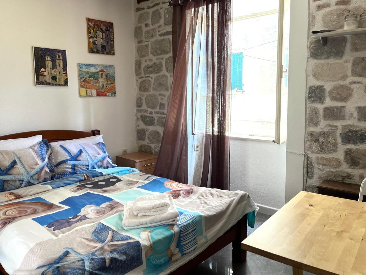South Gate Apartments 262 Kotor Dış mekan fotoğraf